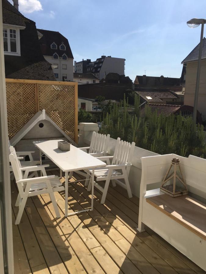 Historic "Touquettoise" Villa, Located In Heart Of The Village, 100M From The Beach, With Sunny Terrace And Private Garden Le Touquet Kültér fotó
